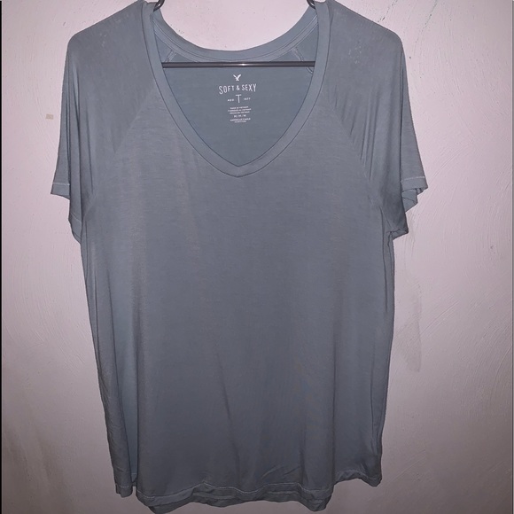 American Eagle Outfitters Tops - american eagle soft and sexy blouse